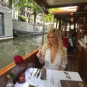 Meet your Posher, Michelle